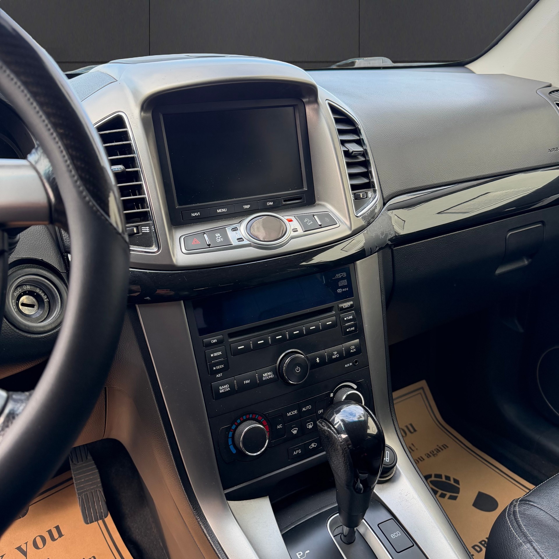 CHEVROLET Captiva 3.0 V6 LTZ 4WD Automatic-image-10