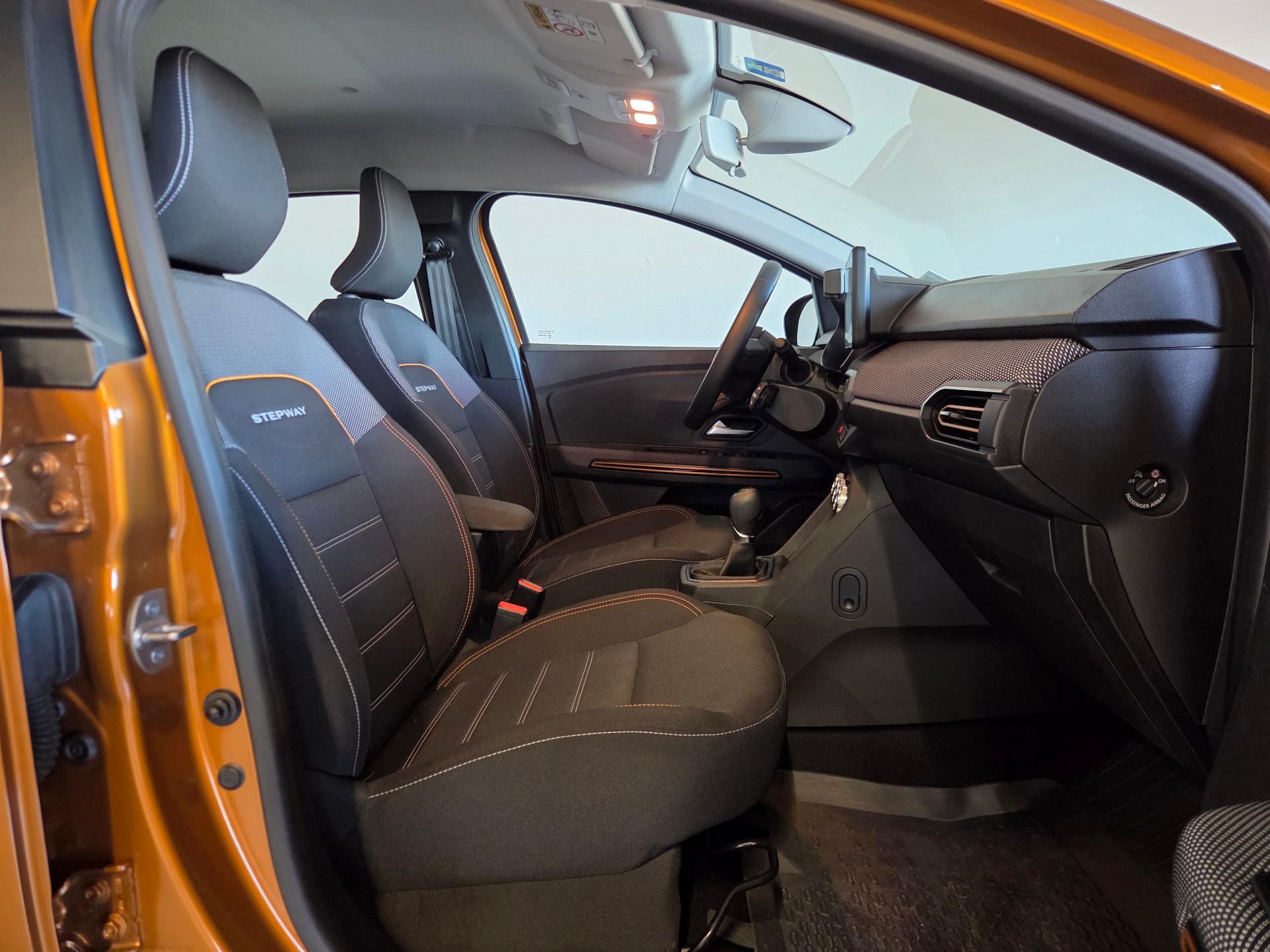 DACIA Sandero 1.0 TCe Stepway Comfort-image-19