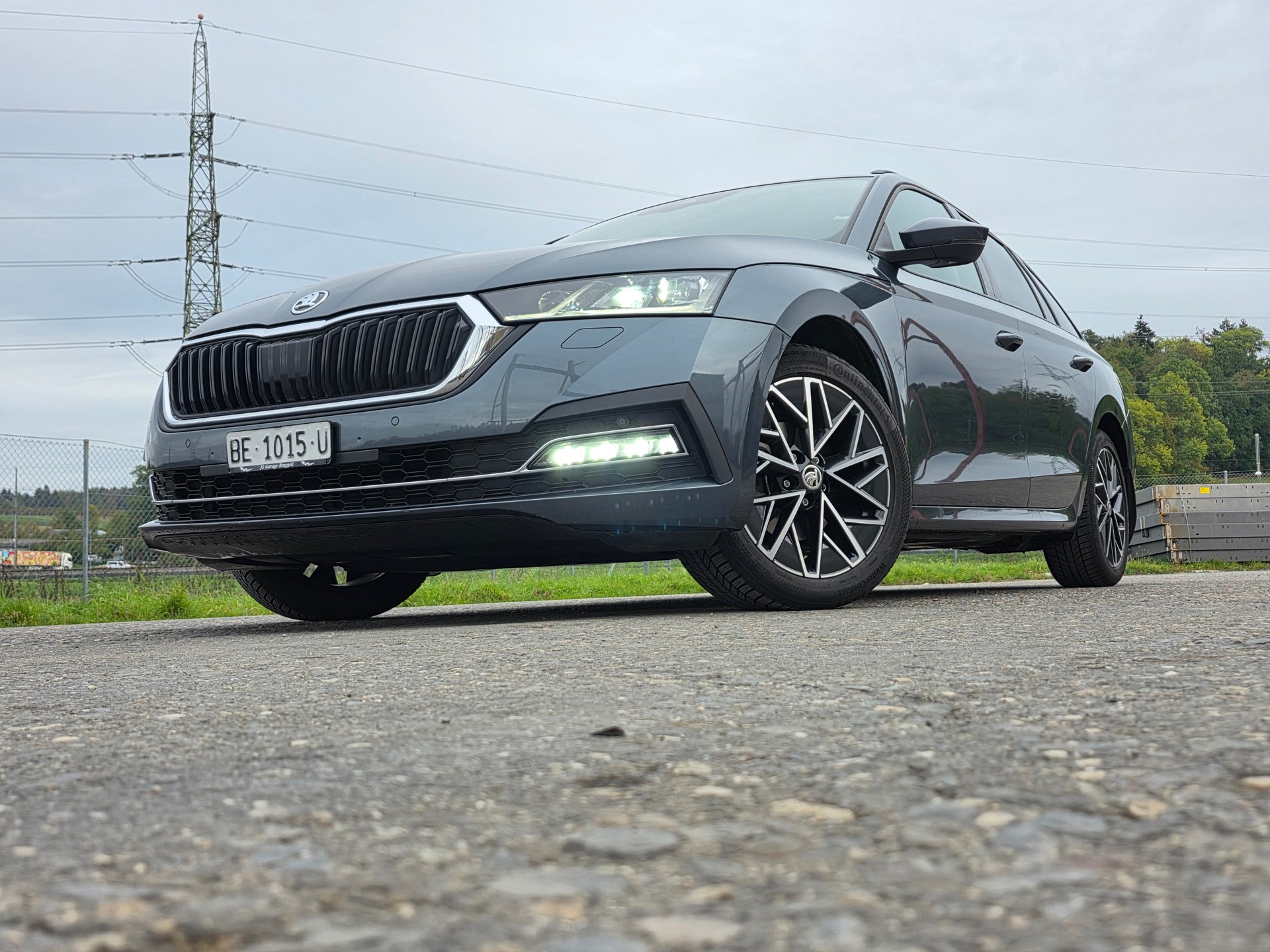 SKODA Octavia Combi 2.0 TDI DSG Style / Neu ab Mfk.-image-6