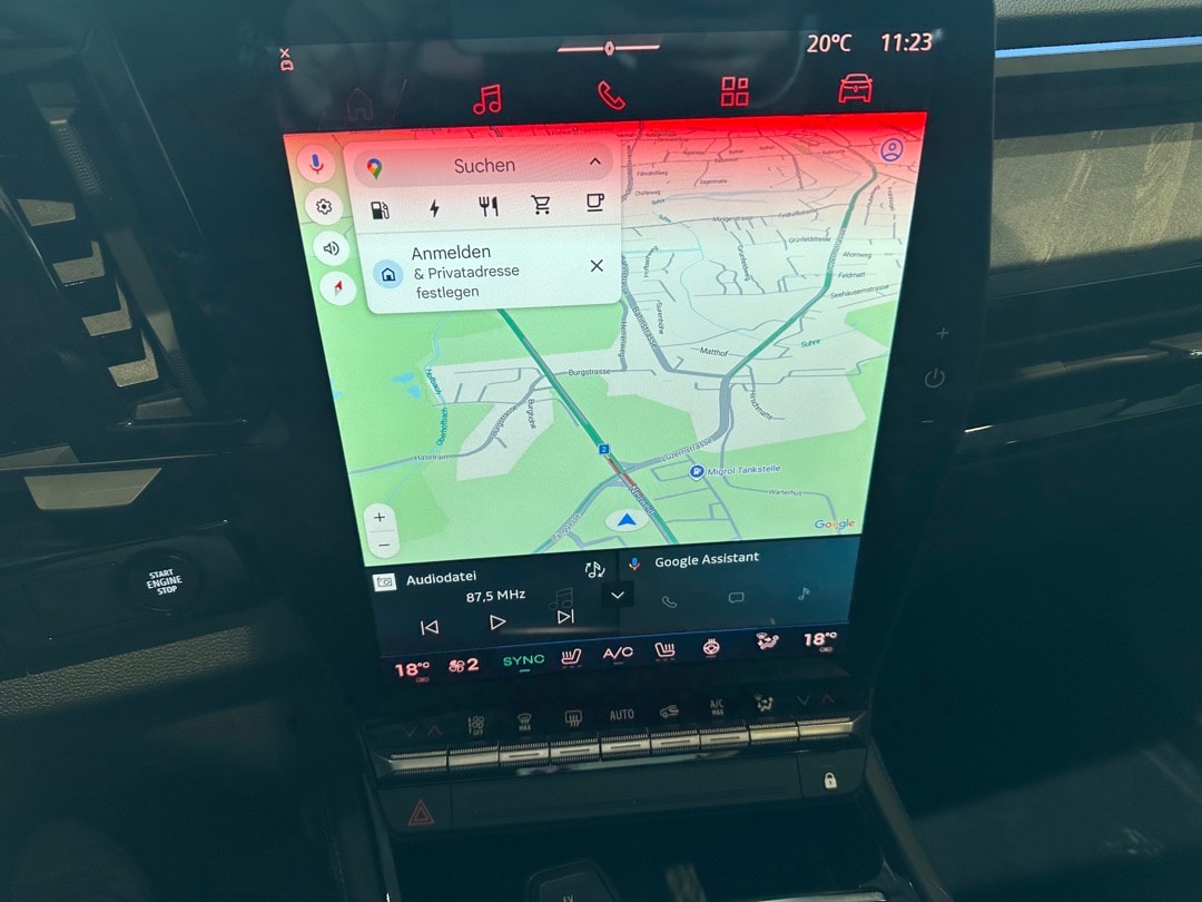 RENAULT Rafale 1.2 E-Tech Plug-in Hybrid 300 4x4 Atelier Alpine-image-17