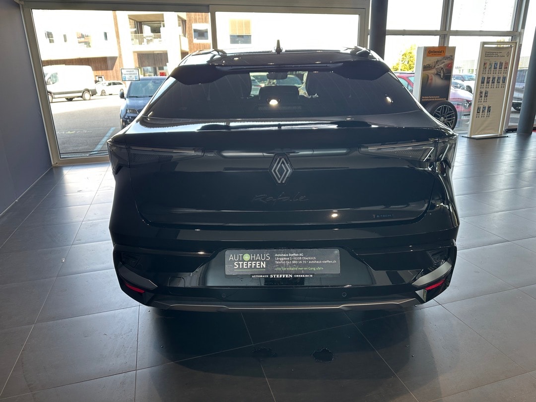 RENAULT Rafale 1.2 E-Tech Plug-in Hybrid 300 4x4 Atelier Alpine-image-6