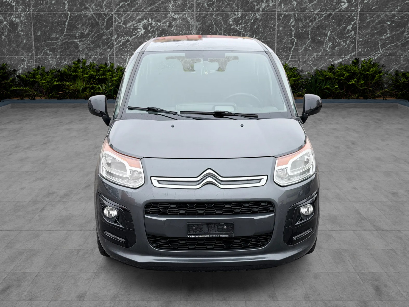 CITROEN C3 Picasso 1.2 Pure Tech Feel Edition-image-1