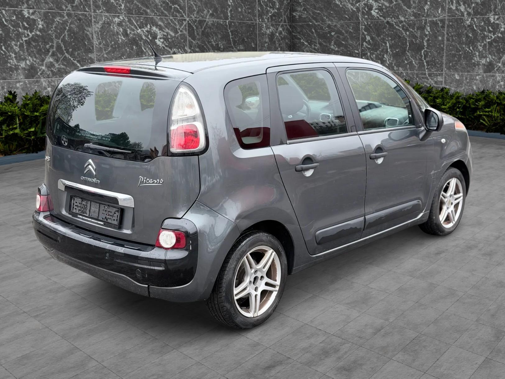 CITROEN C3 Picasso 1.2 Pure Tech Feel Edition-image-3