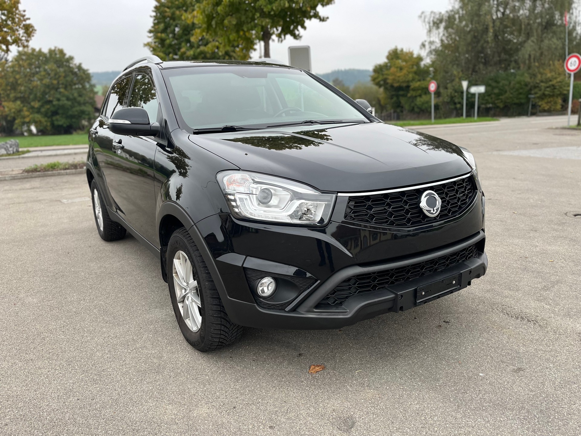 KGM-SsangYong Korando 2.2 e-XDi Sapphire 4WD-image-2