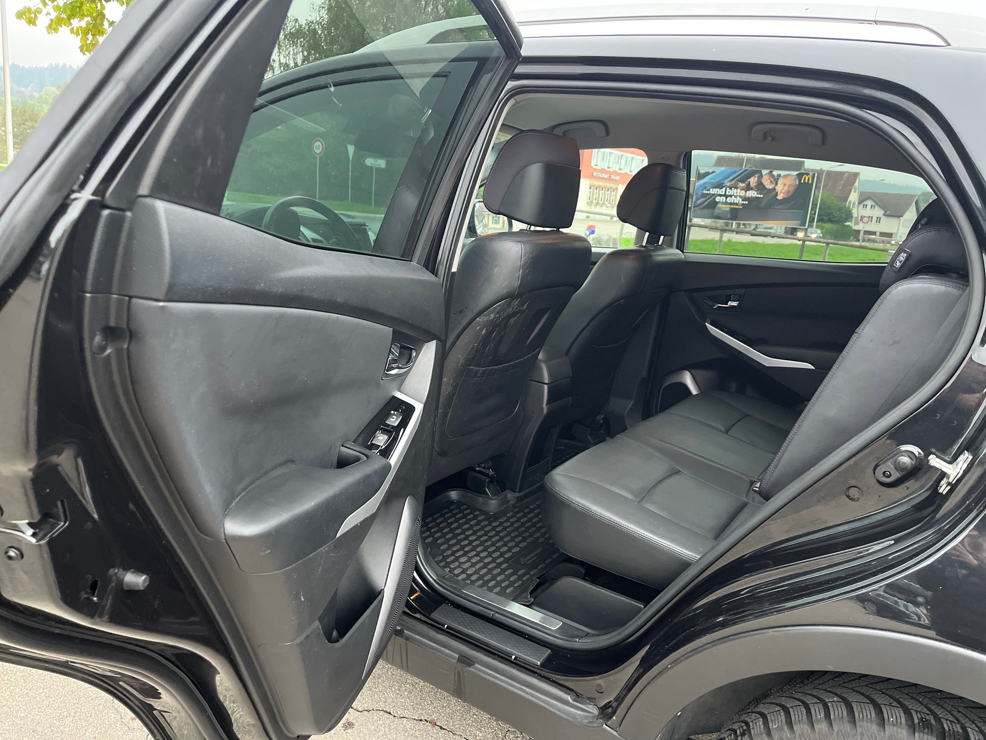 KGM-SsangYong Korando 2.2 e-XDi Sapphire 4WD-image-13