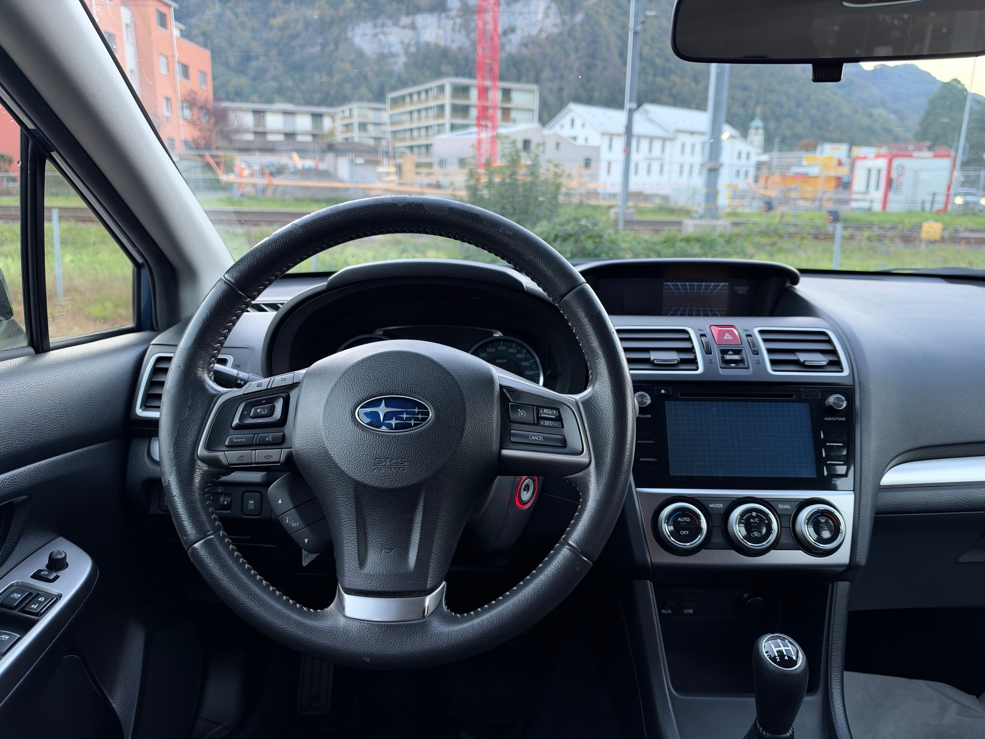 SUBARU Impreza 1.6 Swiss two-image-10
