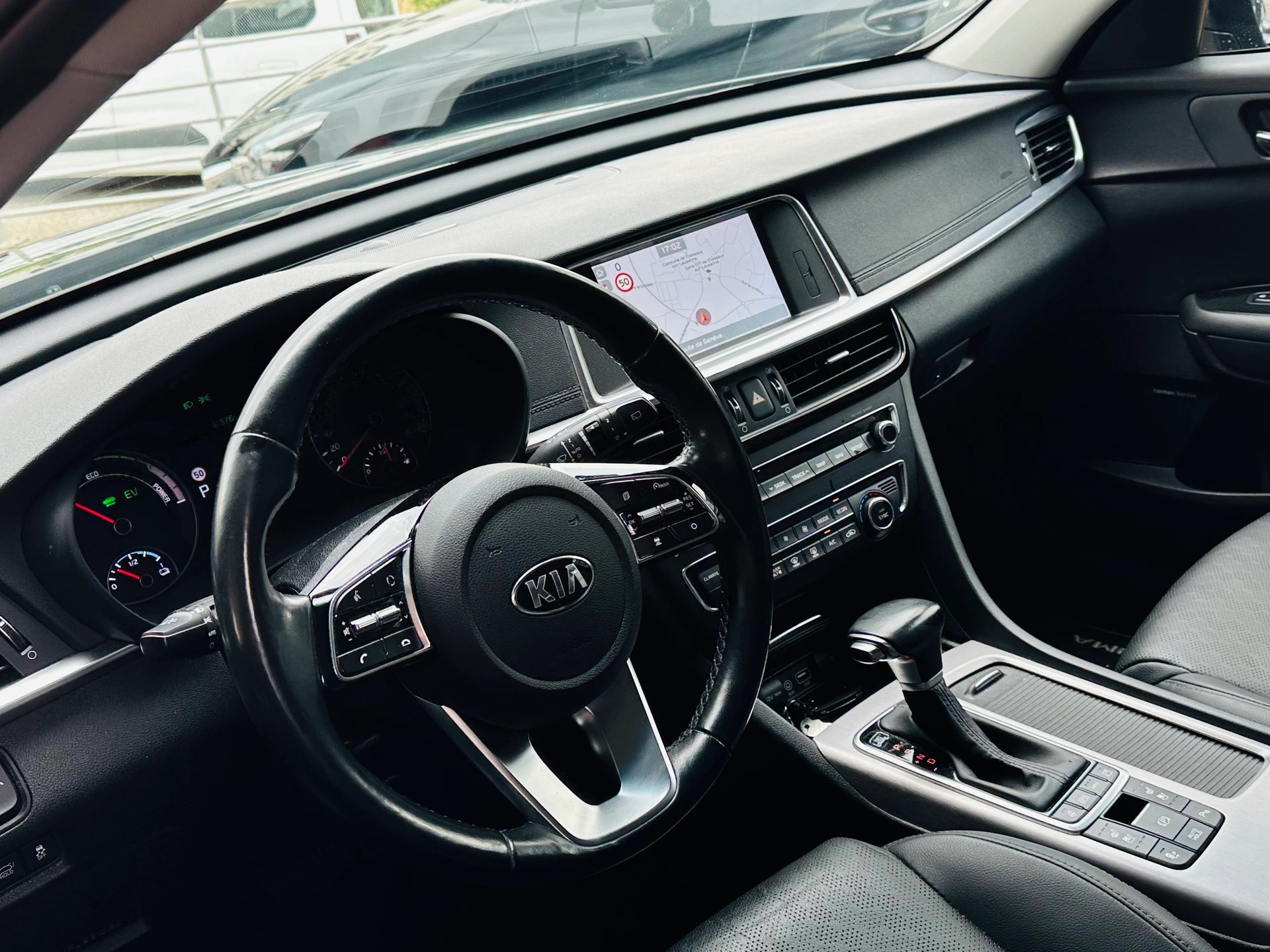 KIA Optima SW 2.0 T-GDI Plug-in Hybrid Automat-image-12