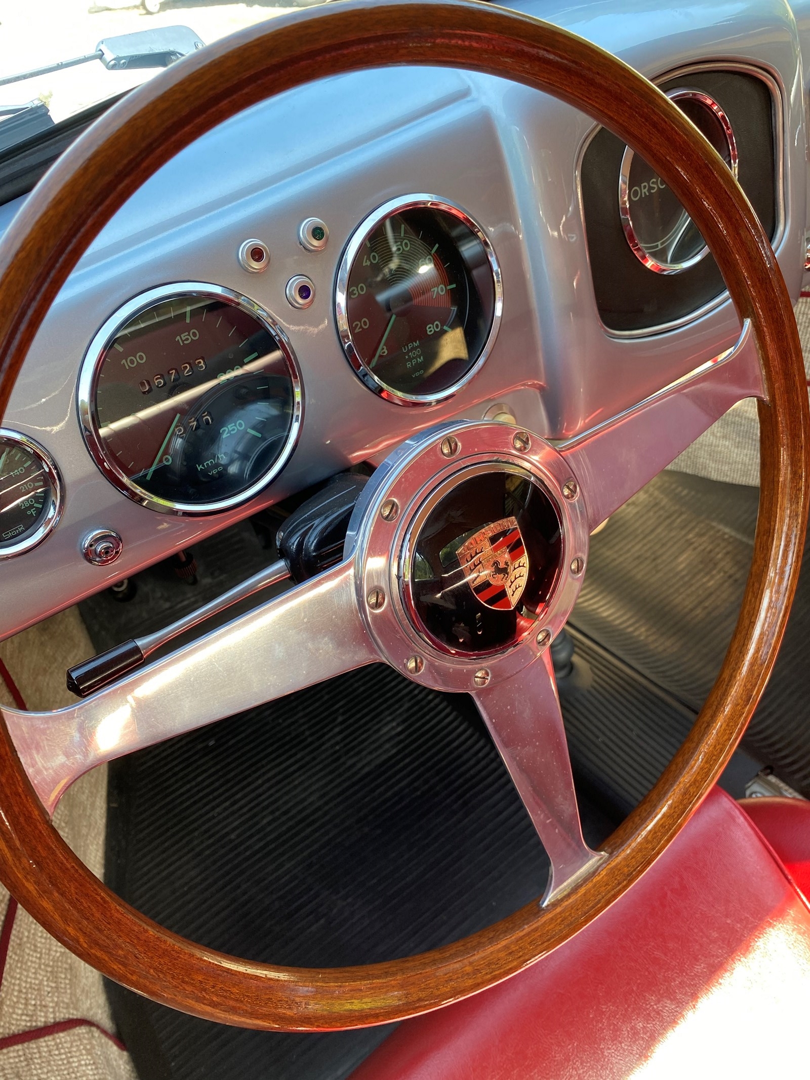PORSCHE 356 PreA Continental-image-3