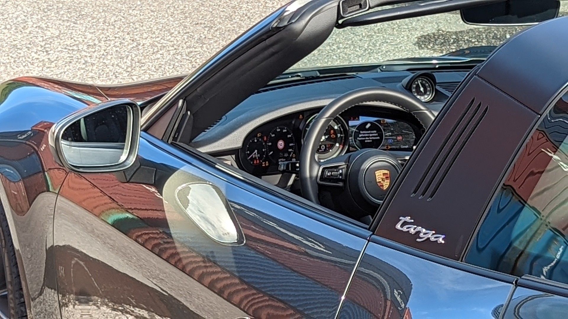 PORSCHE 911 Targa 4 PDK 1. Hand | Porsche Garantie bis 05/2029 | Aventuregreen / Frisch ab Service 05/26-image-10