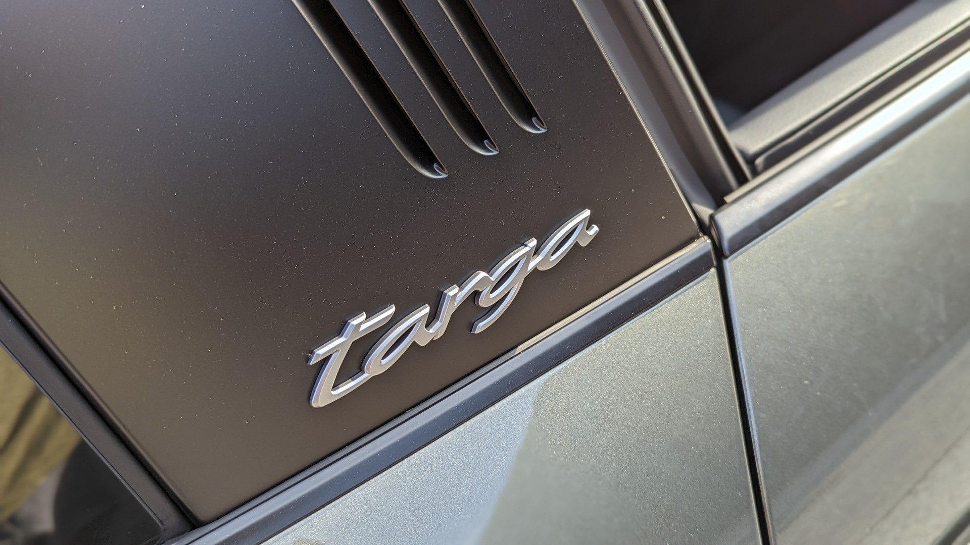 PORSCHE 911 Targa 4 PDK 1. Hand | Porsche Garantie bis 05/2029 | Aventuregreen / Frisch ab Service 05/26-image-12