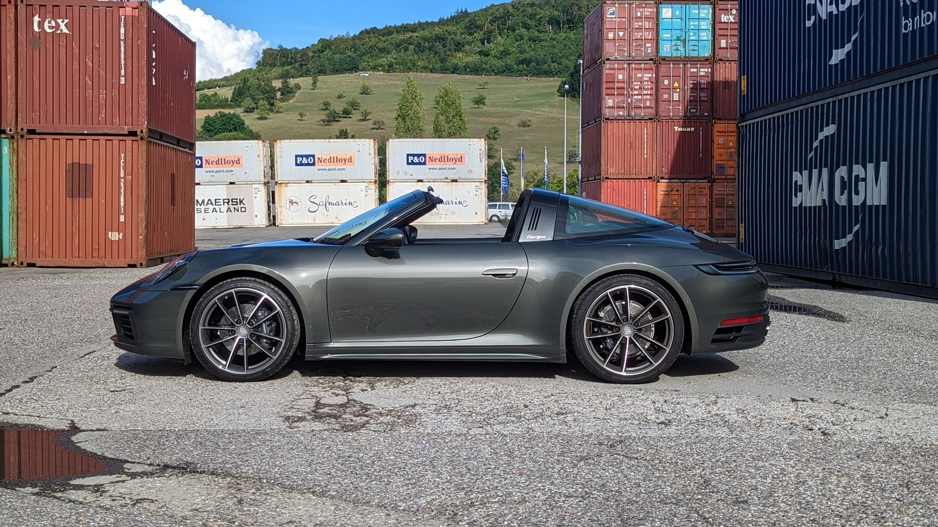 PORSCHE 911 Targa 4 PDK 1. Hand | Porsche Garantie bis 05/2029 | Aventuregreen / Frisch ab Service 05/26-image-1