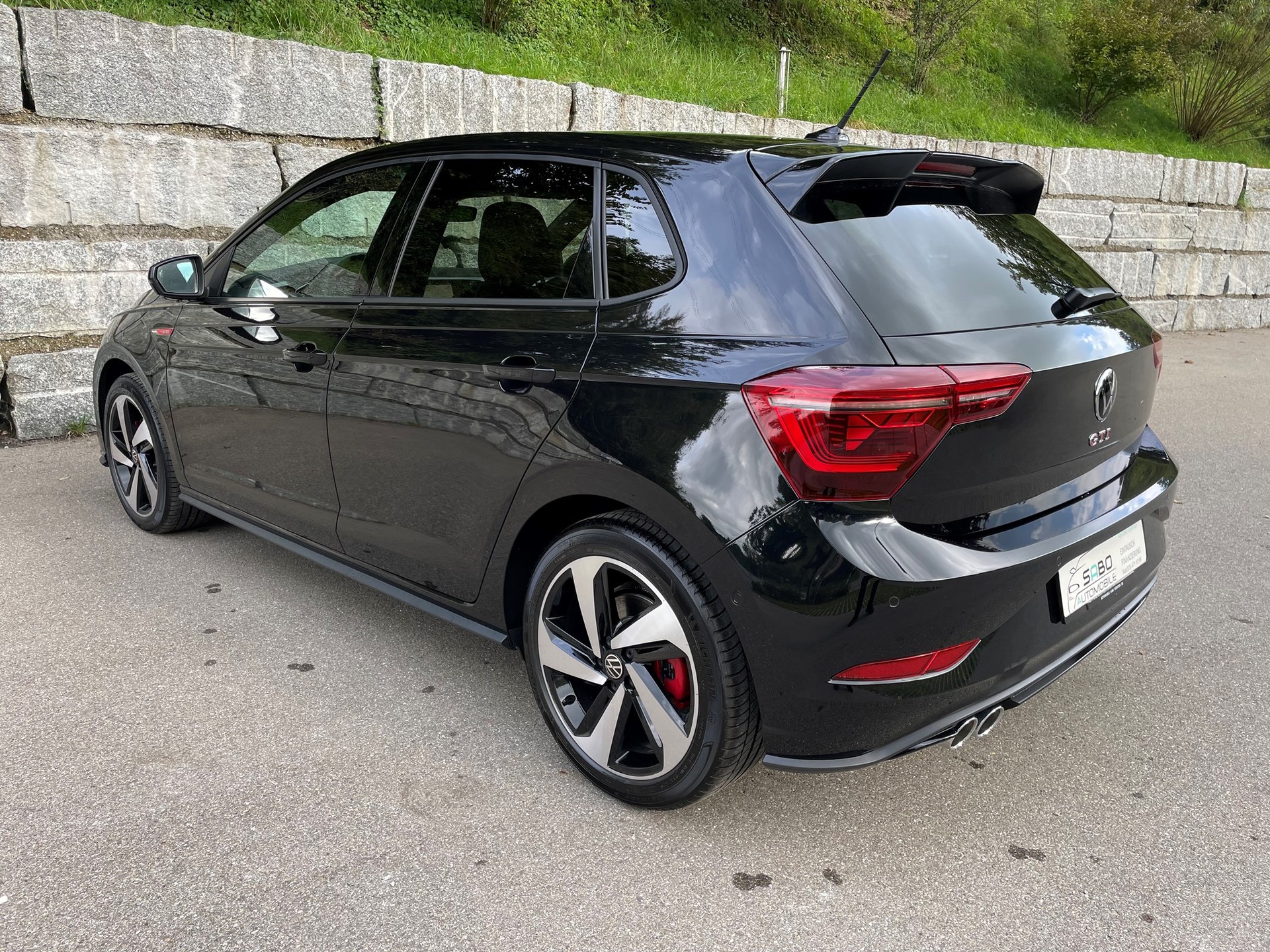 VW Polo 2.0 TSI GTI DSG-image-3