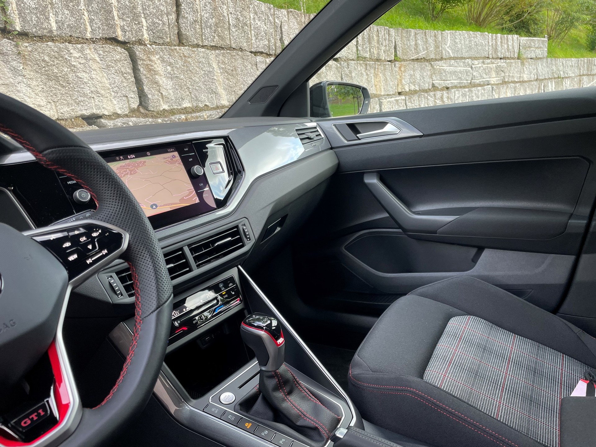 VW Polo 2.0 TSI GTI DSG-image-12