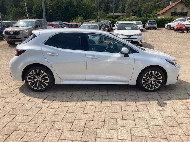 TOYOTA Corolla 1.8 HSD Trend e- CVT-image-3