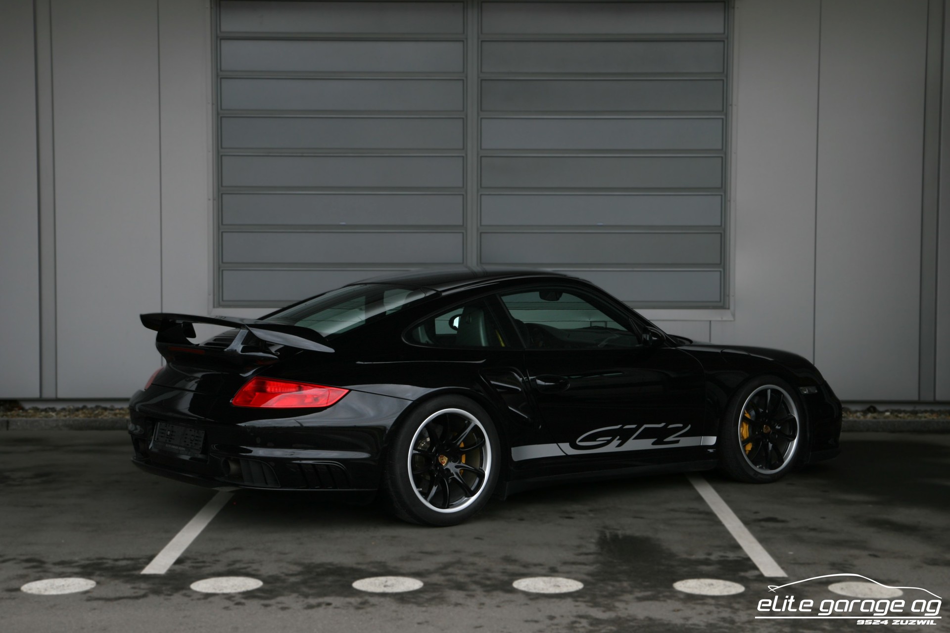 PORSCHE 911 GT2-image-4