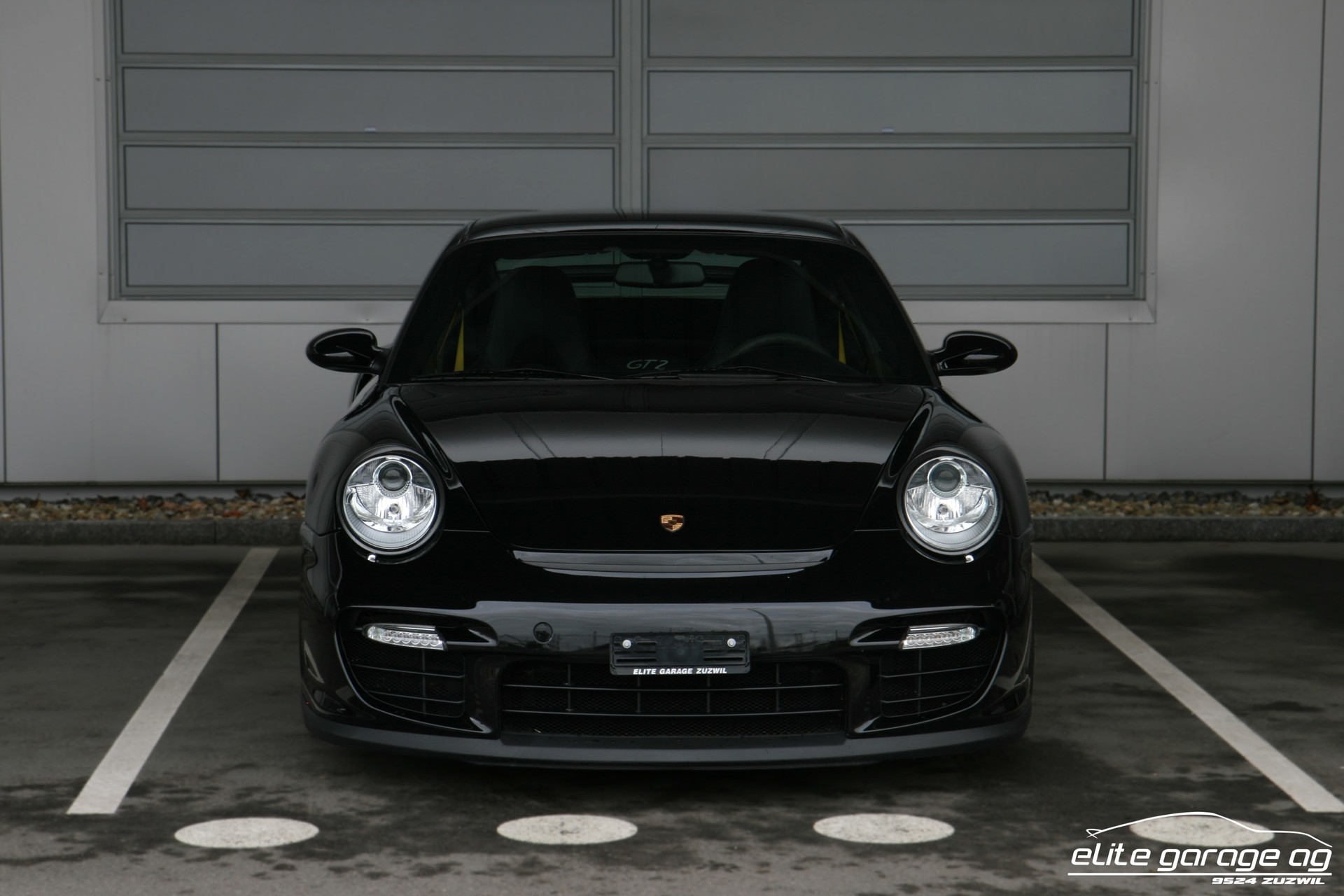 PORSCHE 911 GT2-image-7