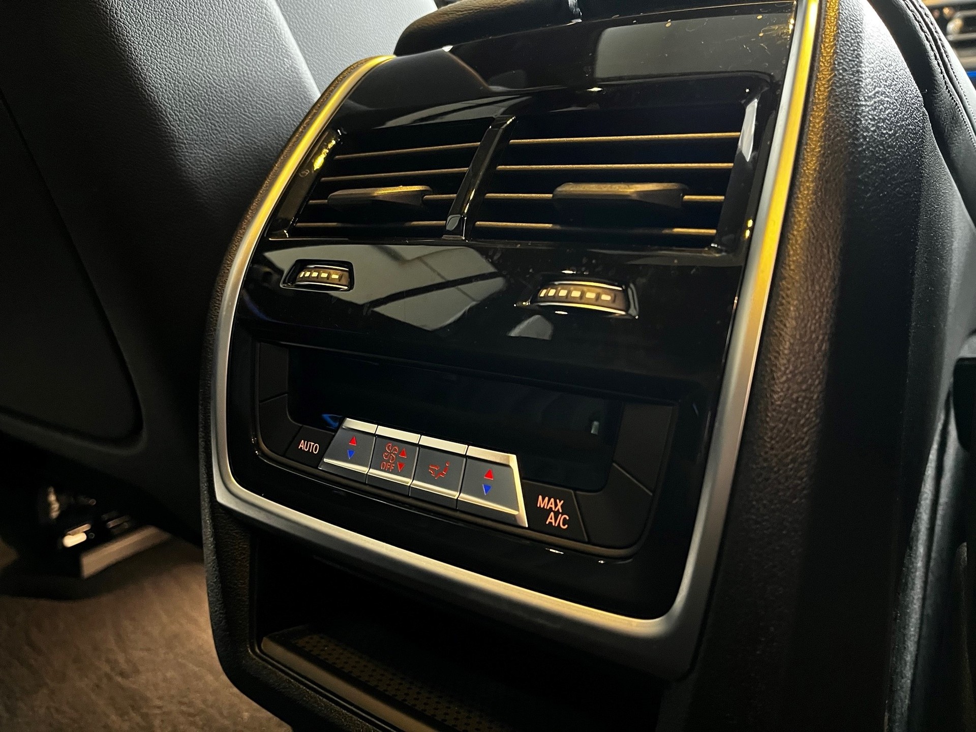 BMW X5 xDrive45e M Sport-image-21
