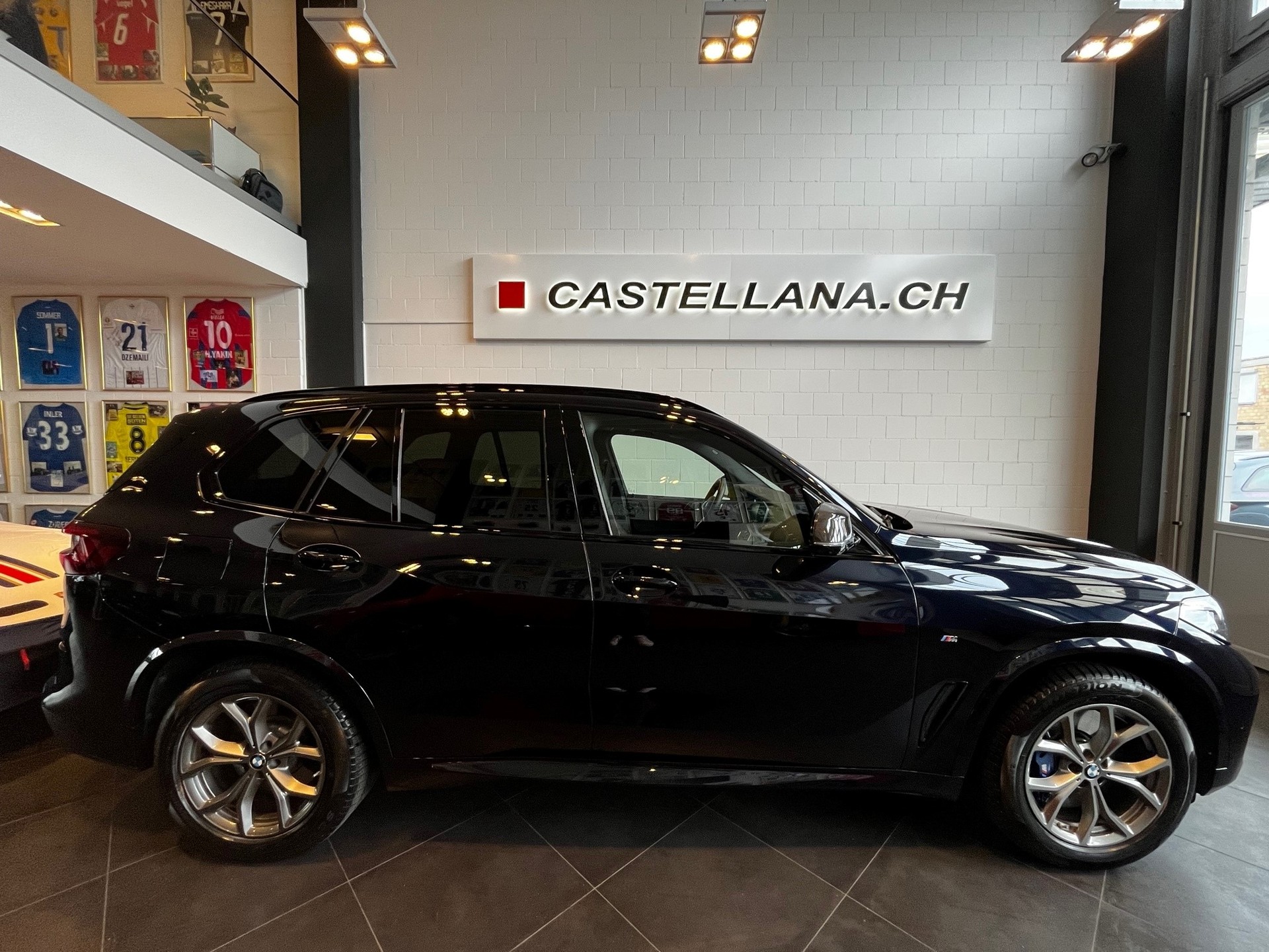 BMW X5 xDrive45e M Sport-image-4