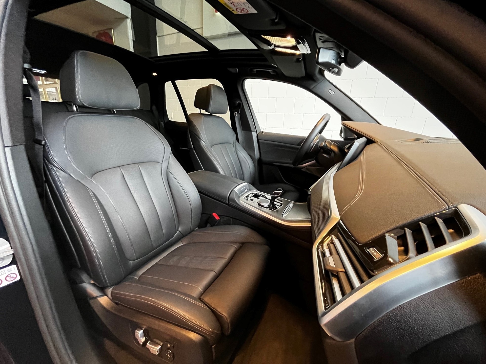 BMW X5 xDrive45e M Sport-image-16