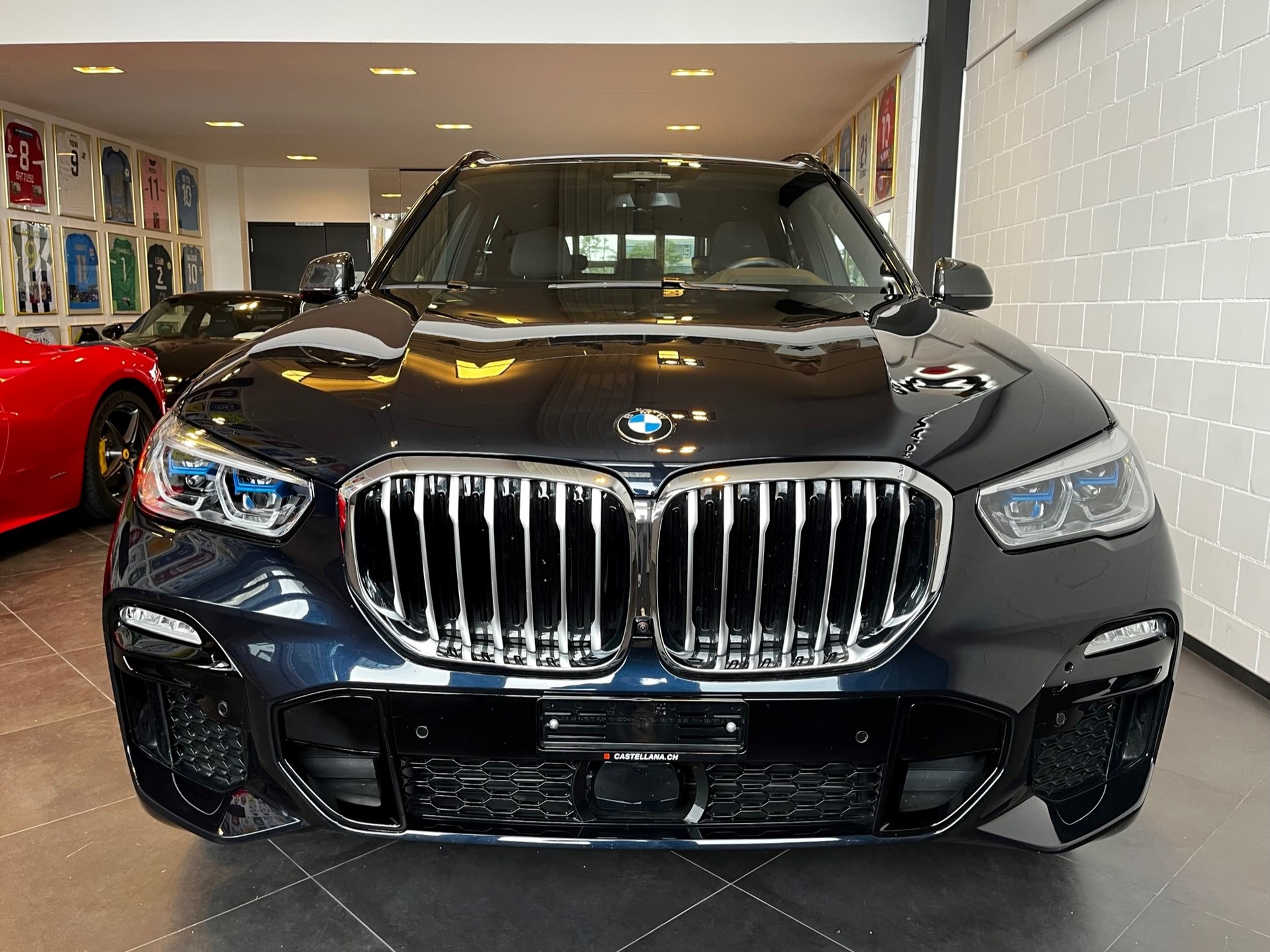 BMW X5 xDrive45e M Sport-image-2