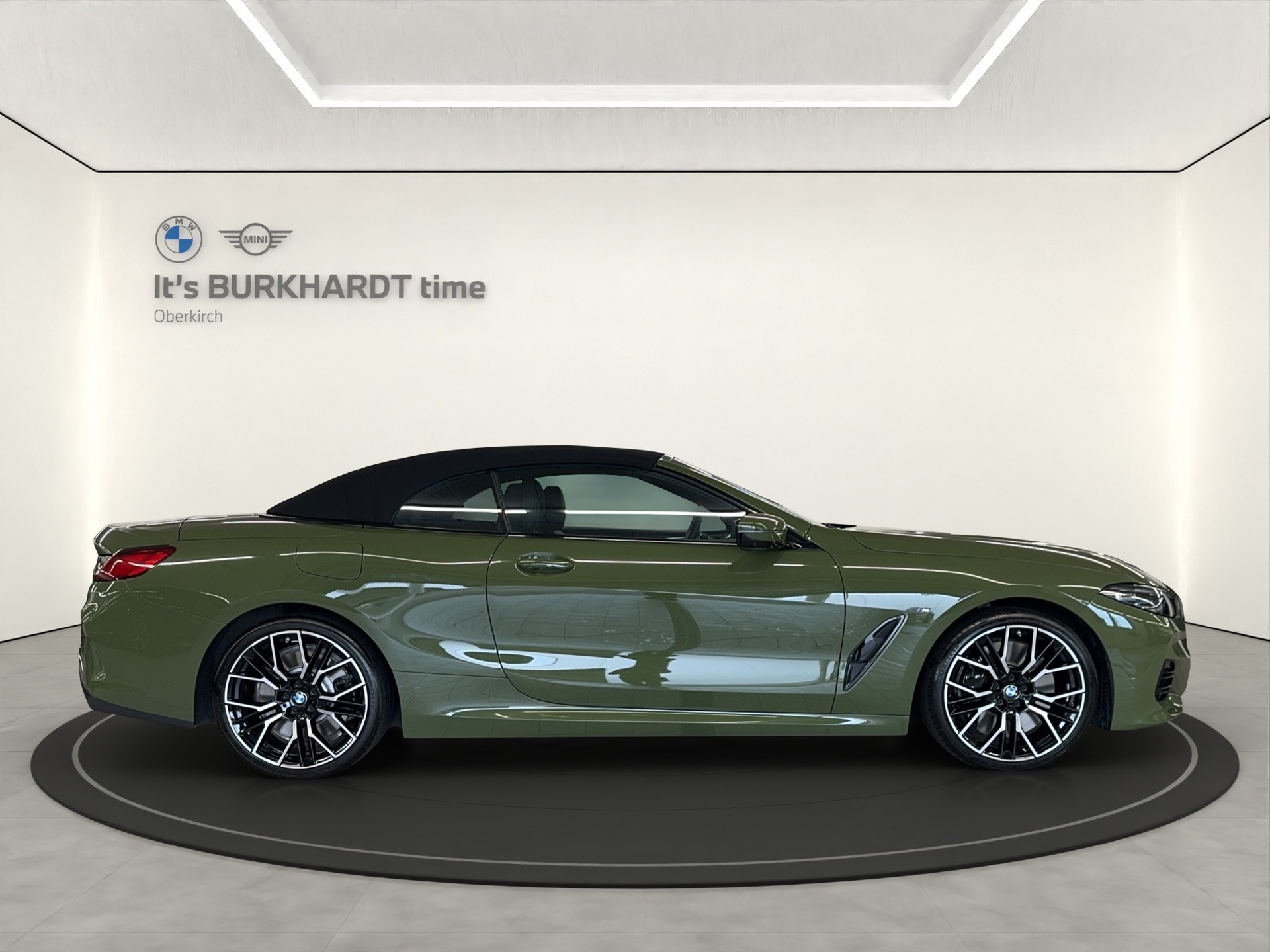 BMW 840i xDrive-image-5
