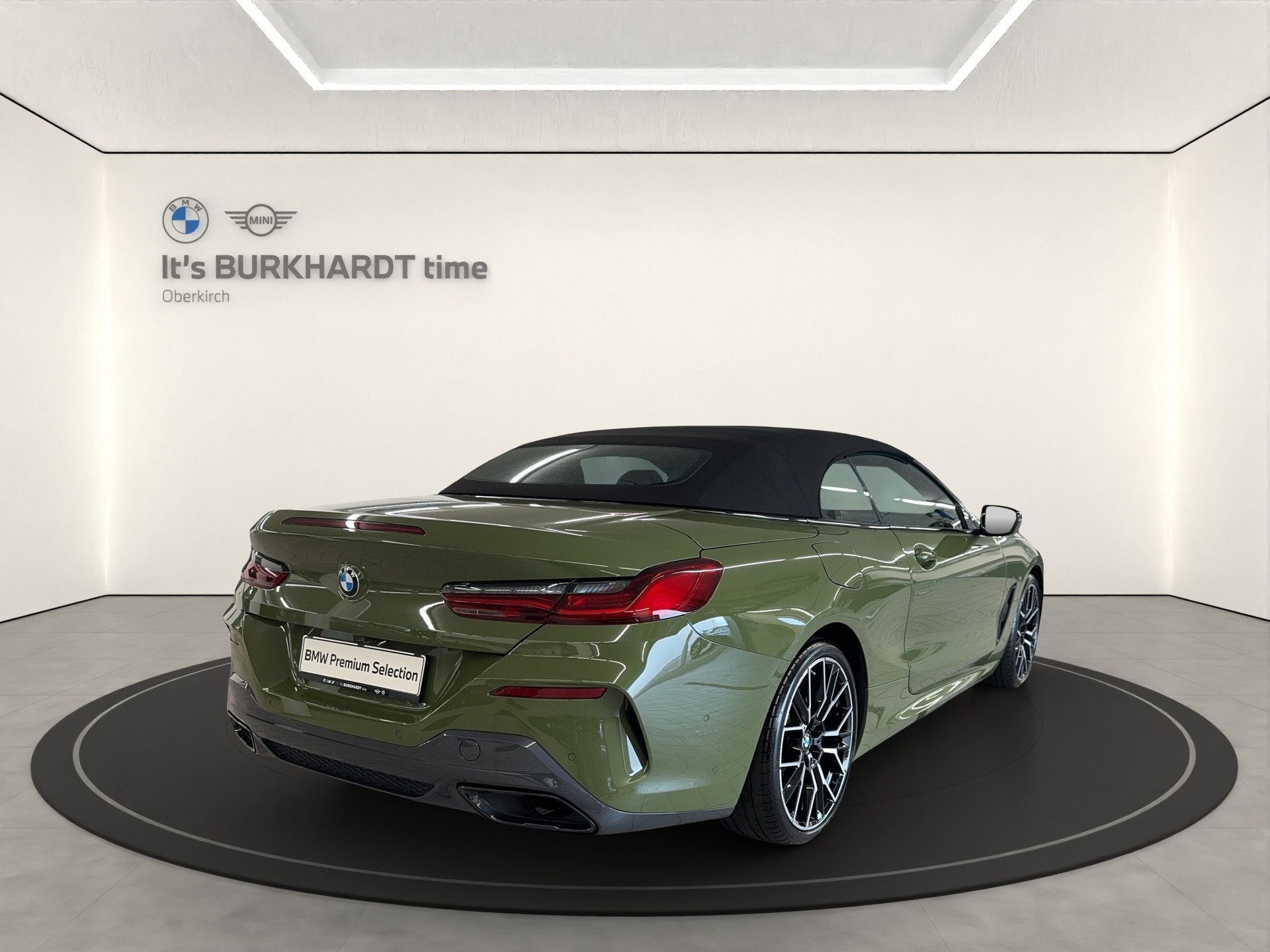 BMW 840i xDrive-image-4