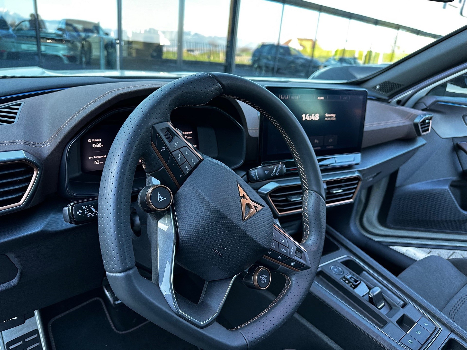 CUPRA Formentor 2.5TSI VZ5 Taiga Grey 4Drive DSG-image-9