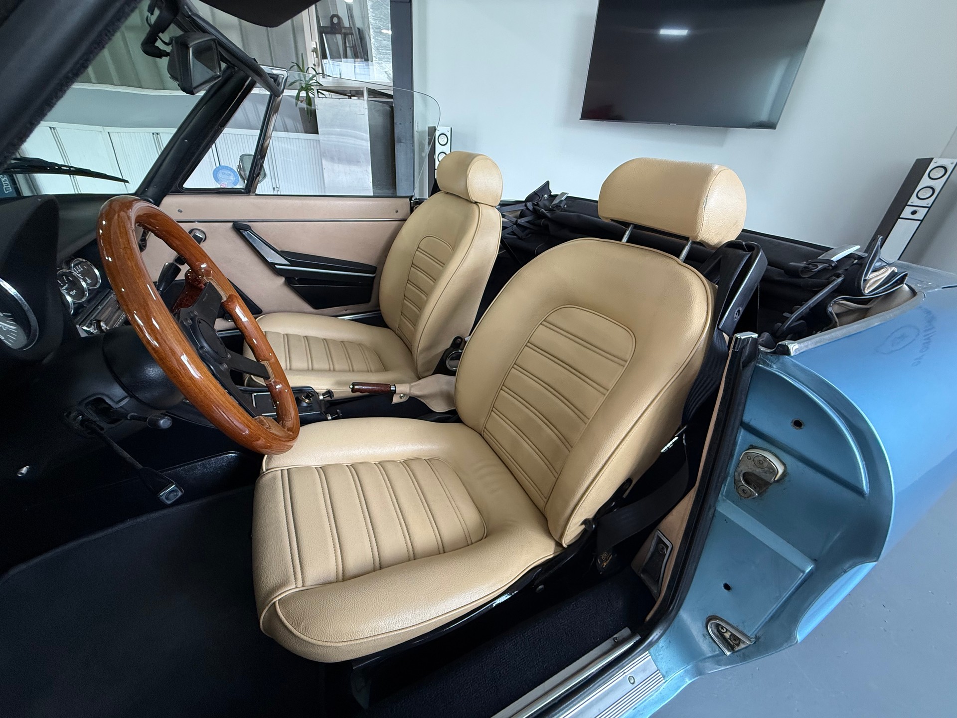 ALFA ROMEO 2000-image-8
