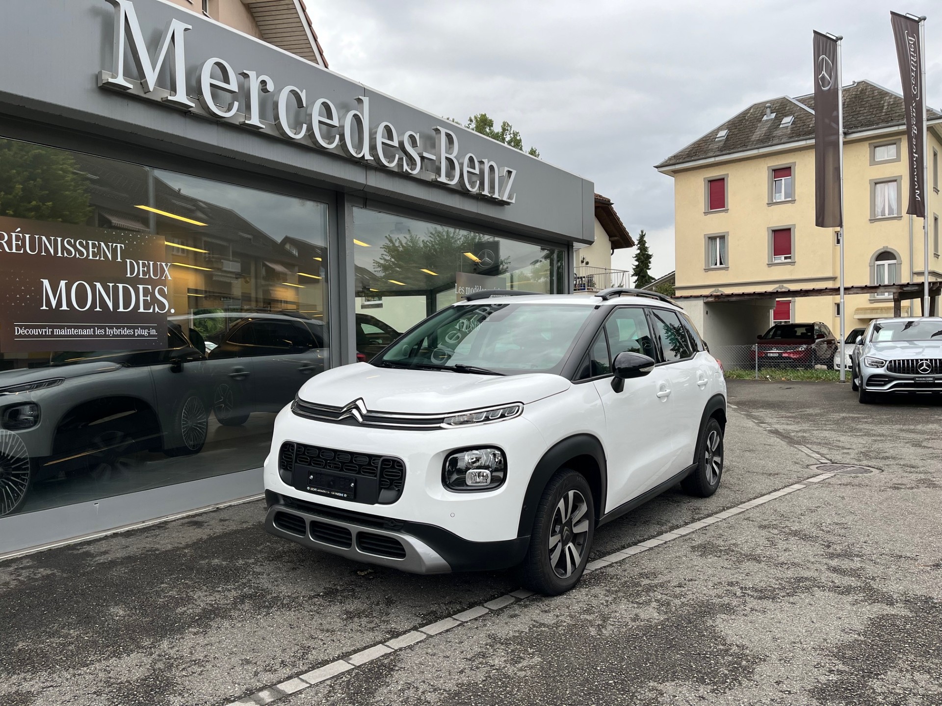 CITROEN C3 Aircross 1.2i Shine-image-23