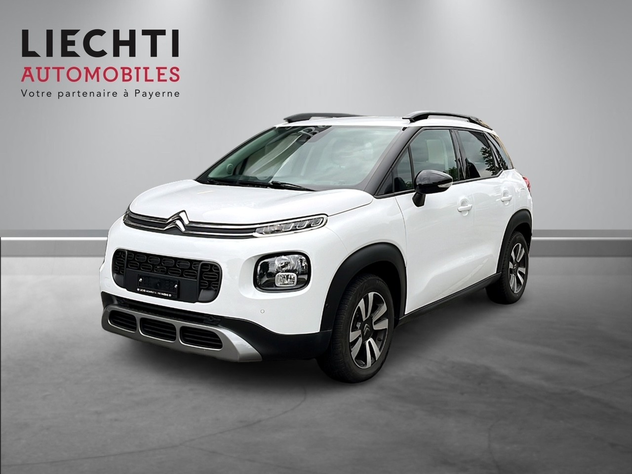 CITROEN C3 Aircross 1.2i Shine-image-0