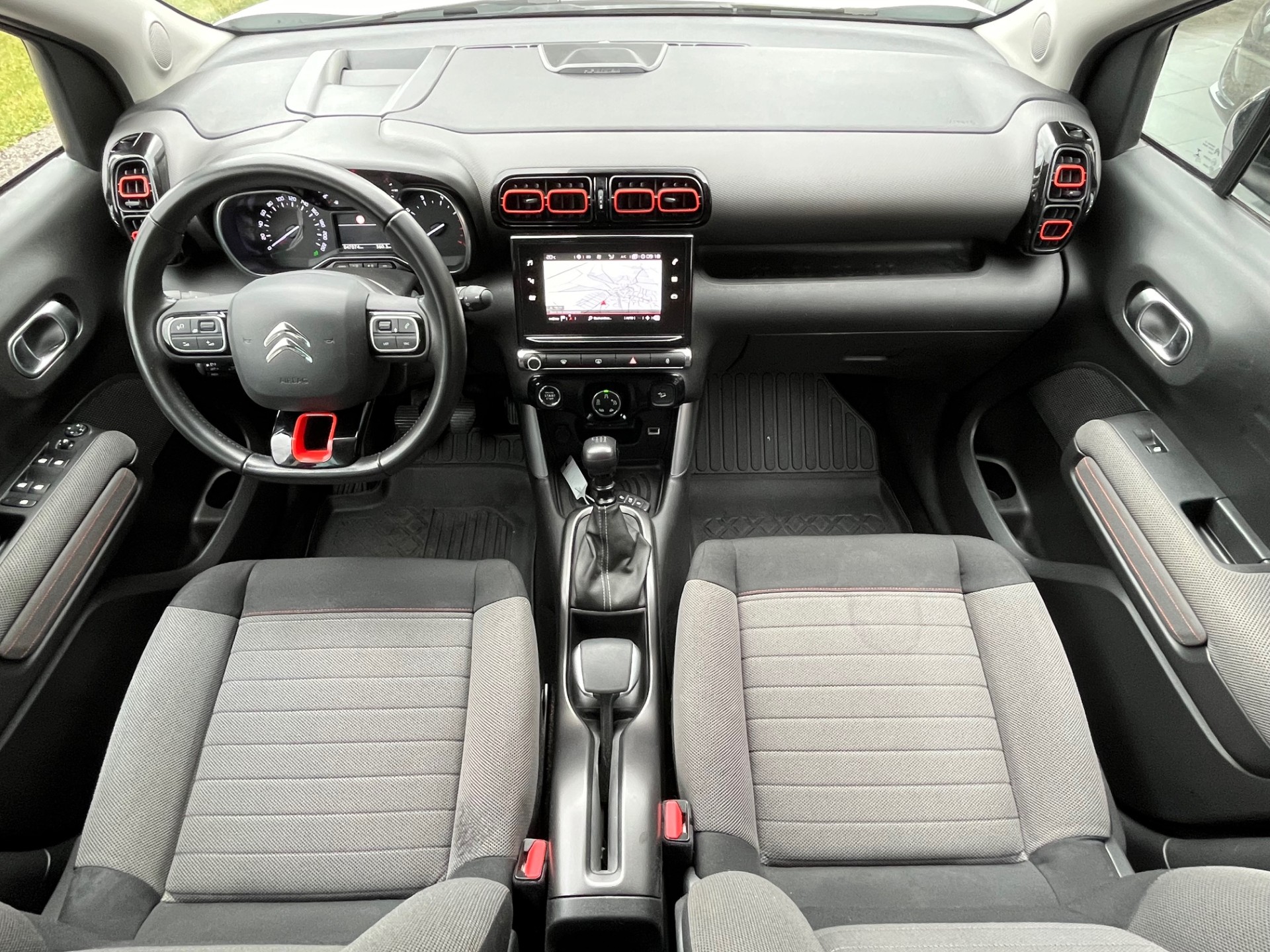 CITROEN C3 Aircross 1.2i Shine-image-7