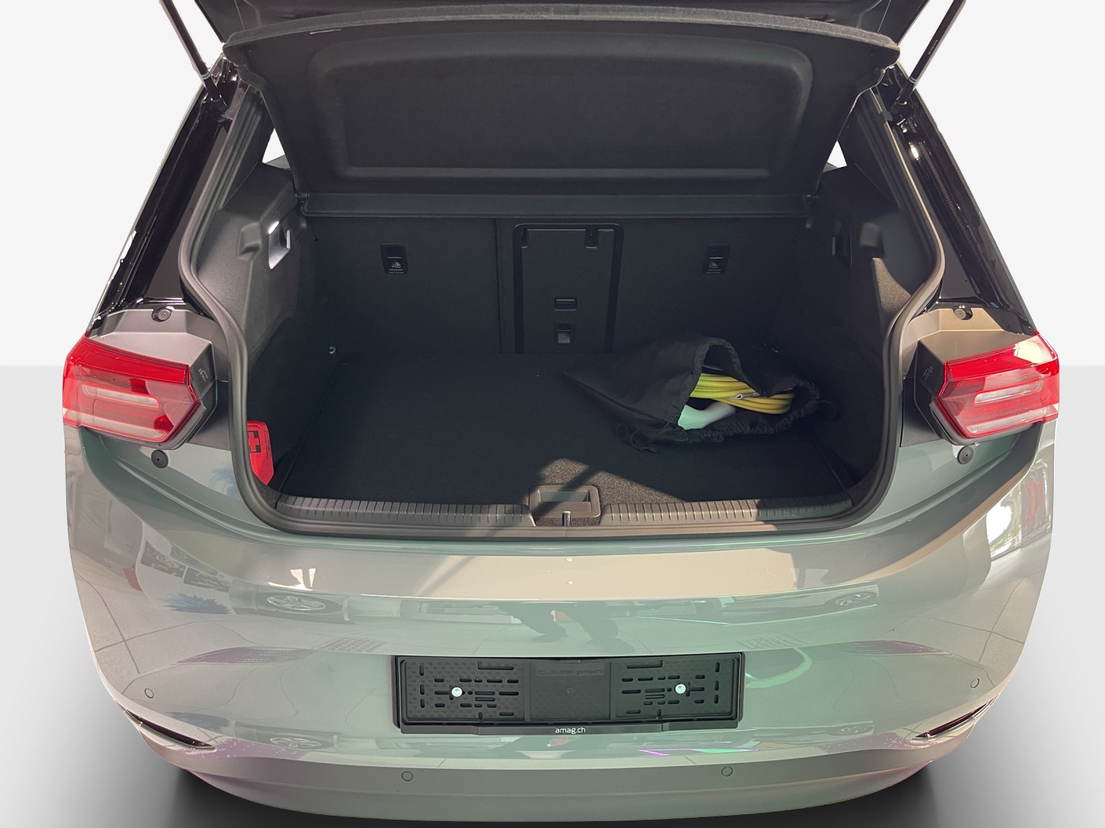 VW ID.3 Pro 59 kWh Pro United-image-12