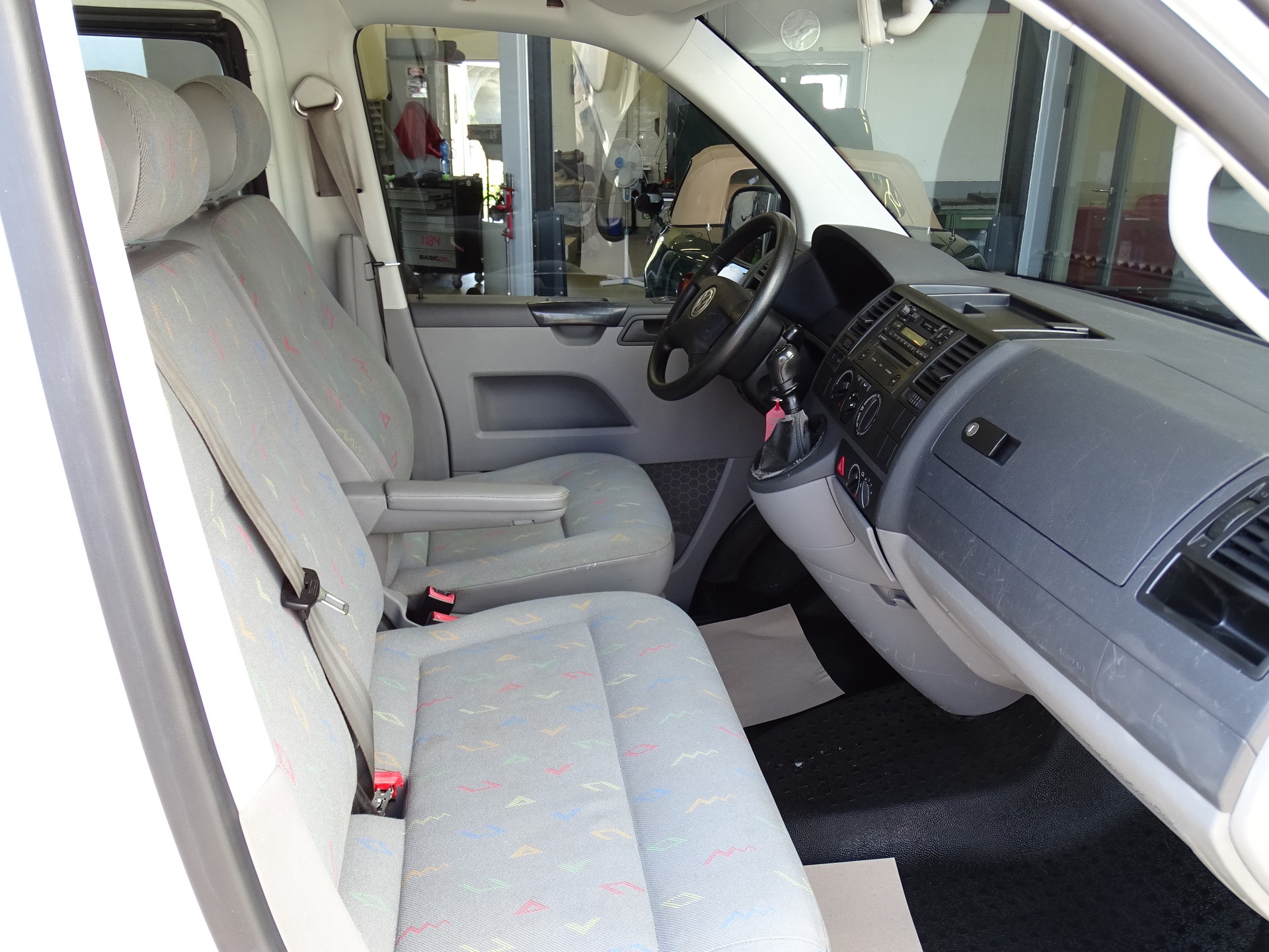 VW T5 2.5 TDI PD-image-23