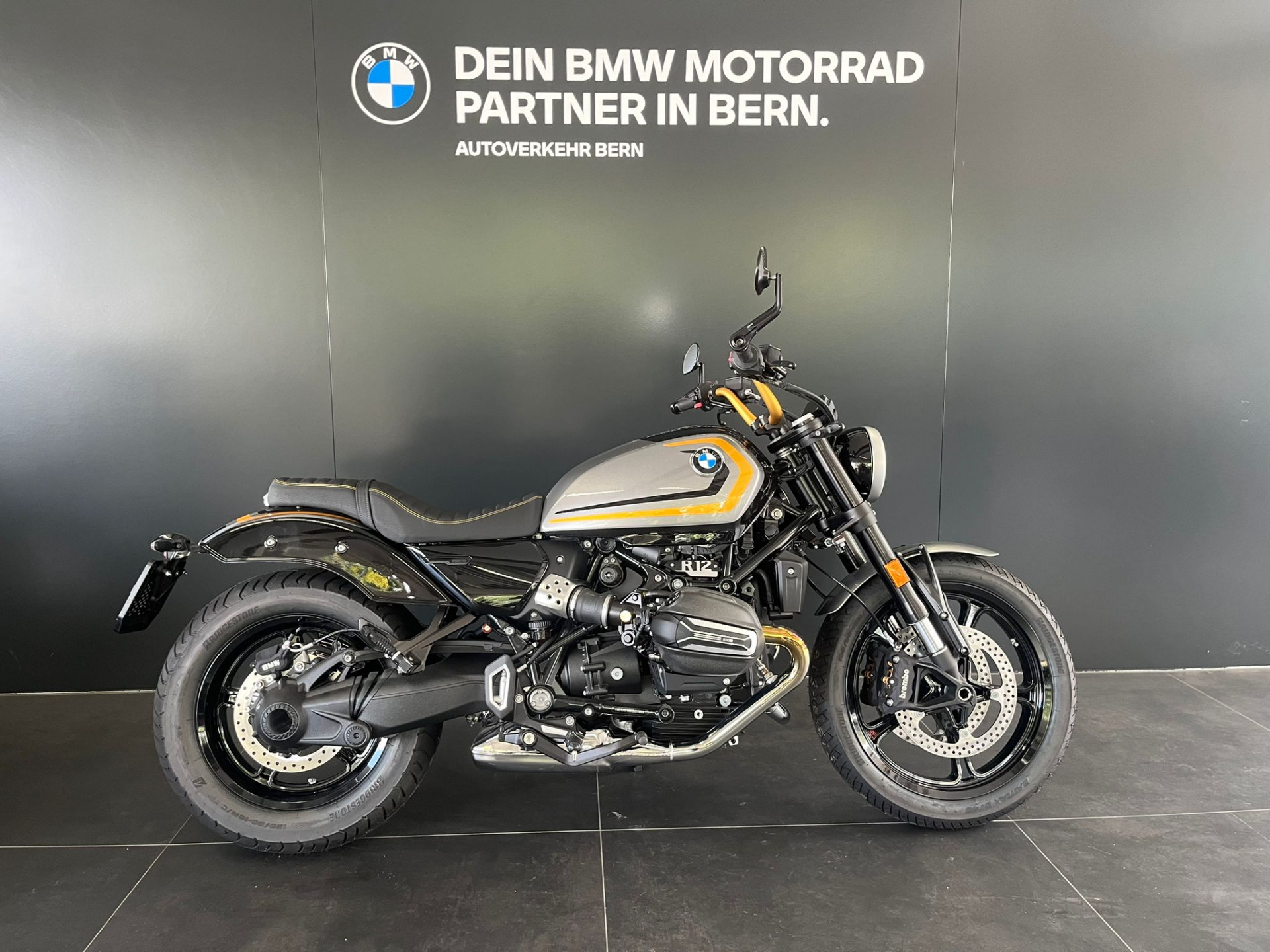 BMW R 12