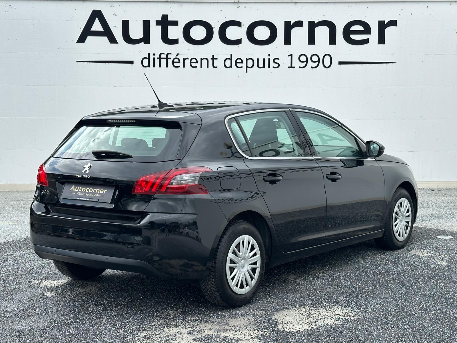 PEUGEOT 308 1.2 Pure Tech Allure-image-2