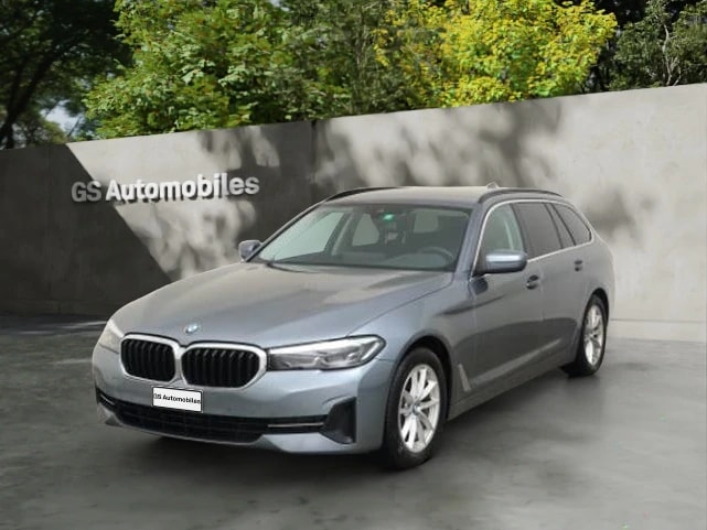 BMW 520d xDrive 48V Touring Steptronic-image-0
