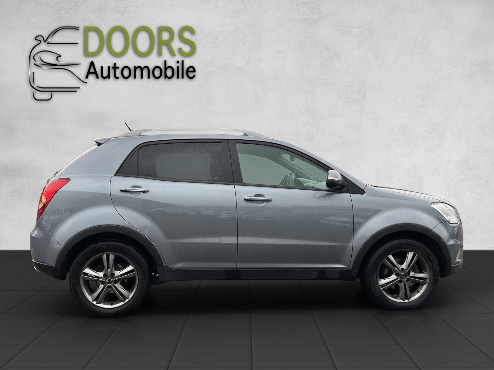 KGM-SsangYong Korando 2.0 e-XDI Quartz 4WD Automatic-image-7