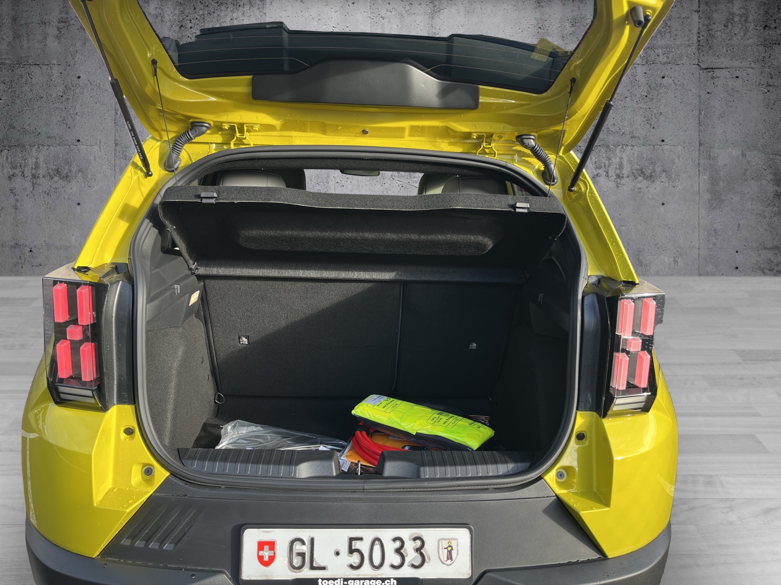 FIAT Grande Panda La Prima-image-14