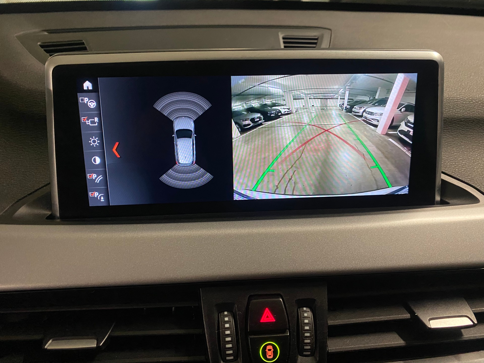BMW X1 xDrive 18d Steptronic-image-11