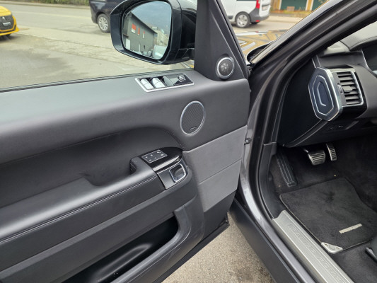 LAND ROVER RR Sport 3.0 SDV6 HSE Dy-image-9