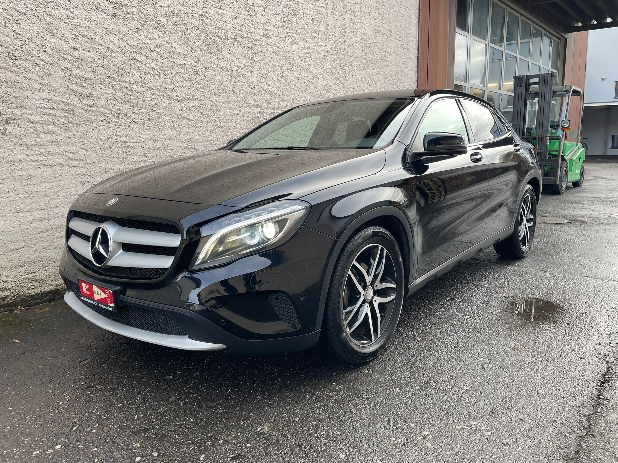 Car photo