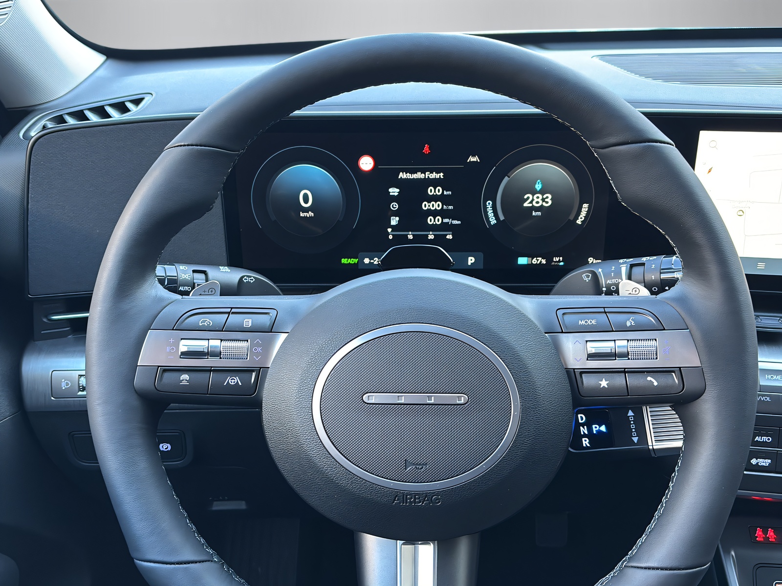 HYUNDAI Kona Electric Origo 65 kWh-image-13