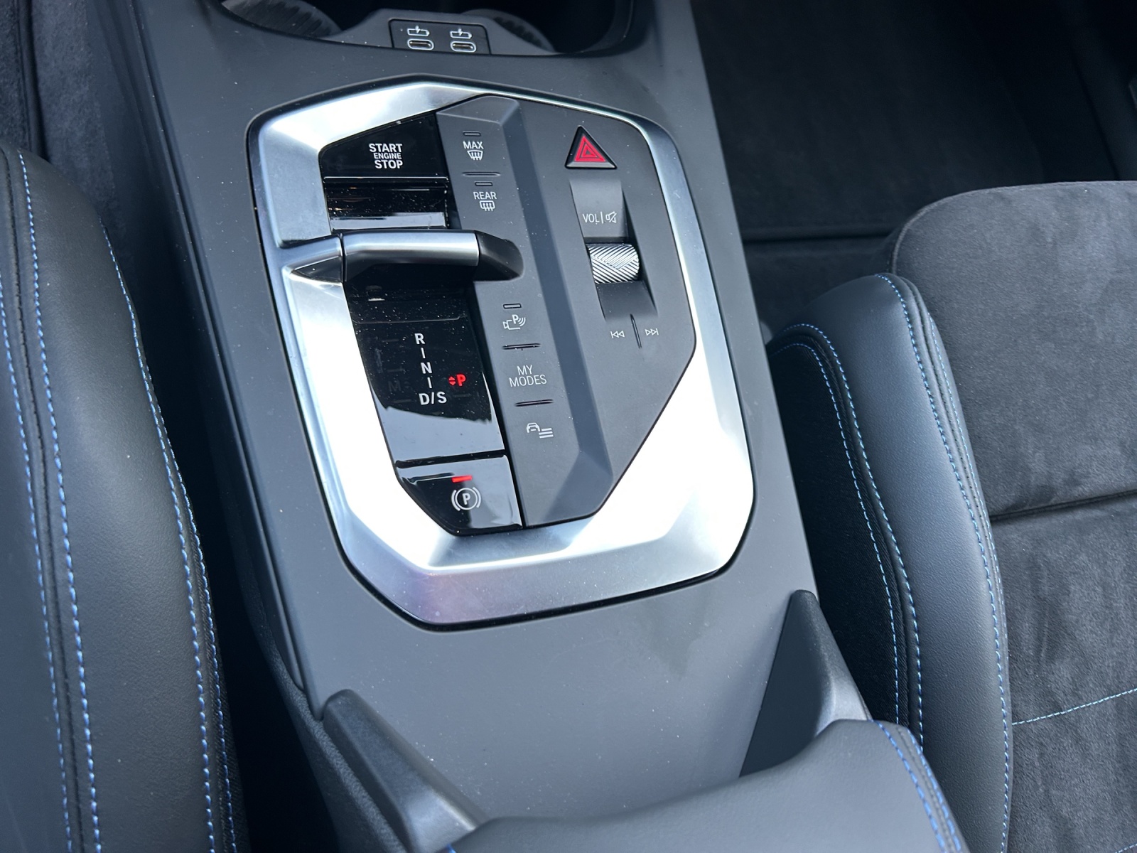 BMW 120 M Sport Steptronic-image-24
