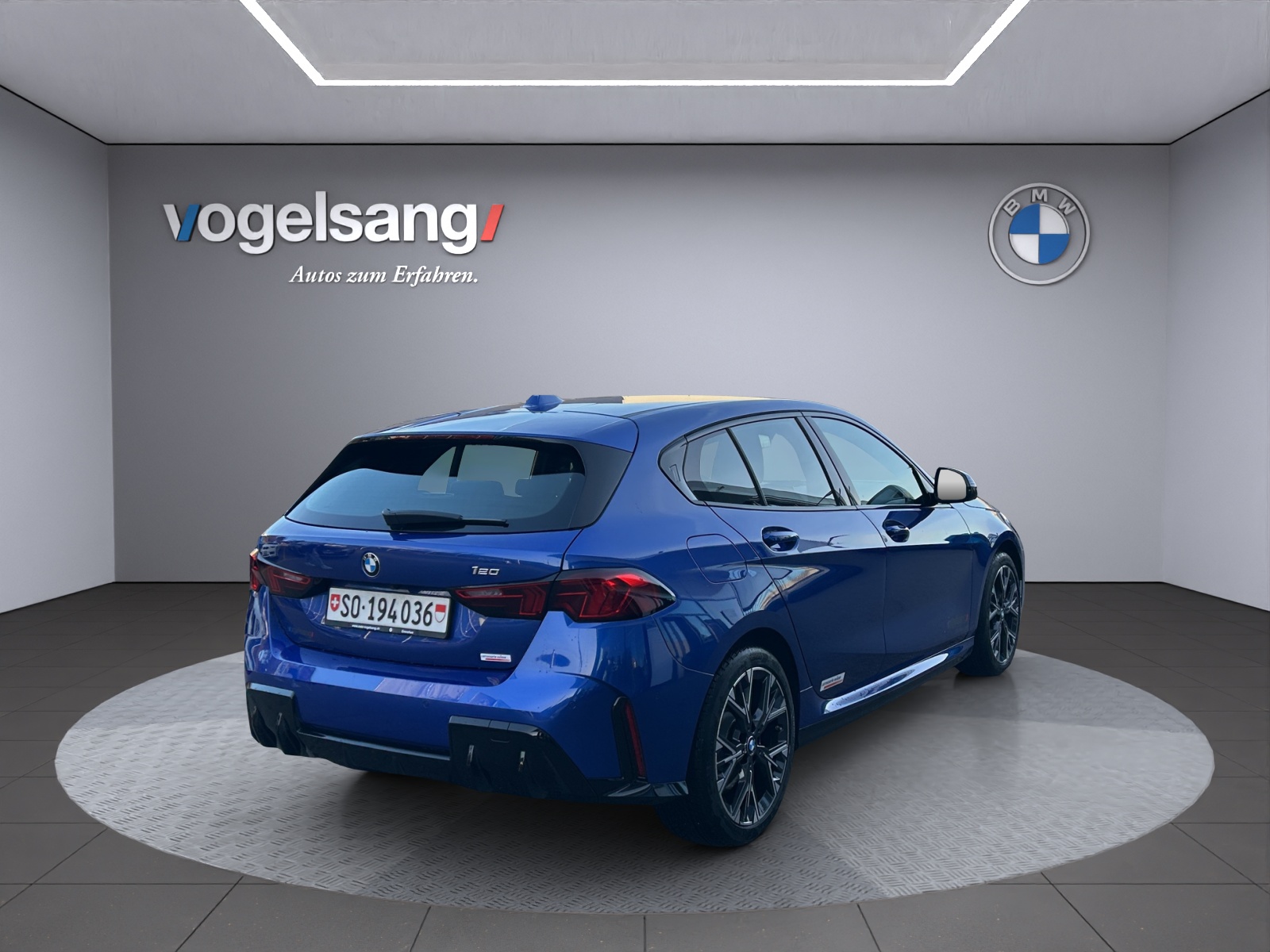 BMW 120 M Sport Steptronic-image-5