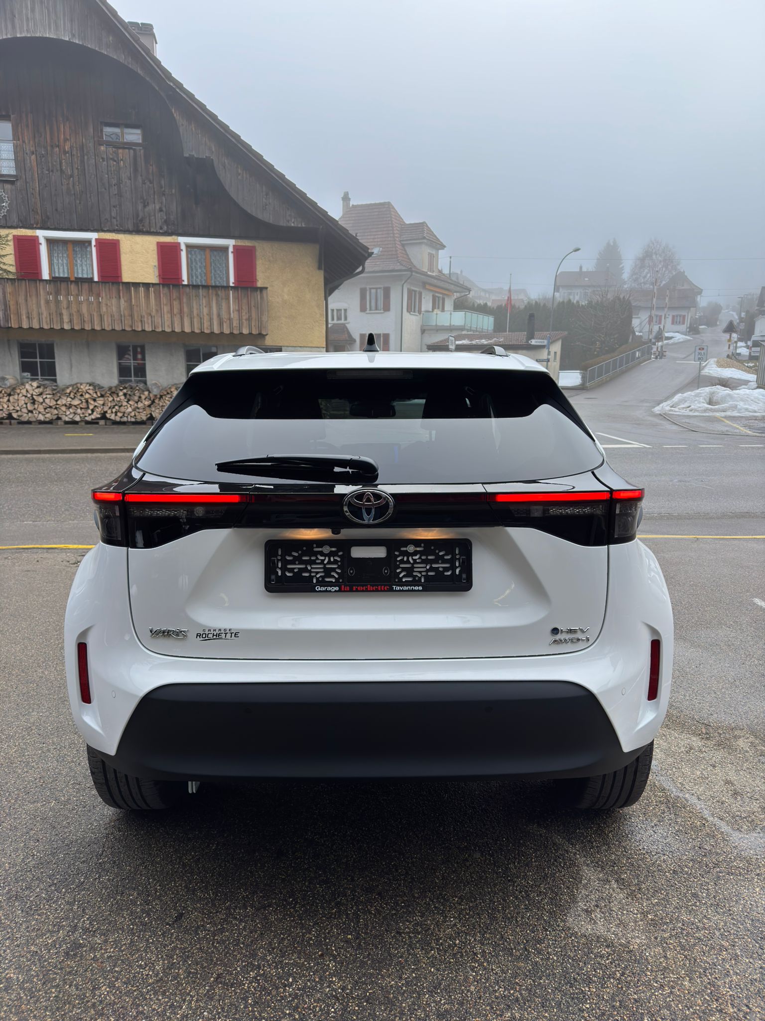 TOYOTA Yaris Cross 1.5 Trend e-CVT-image-1