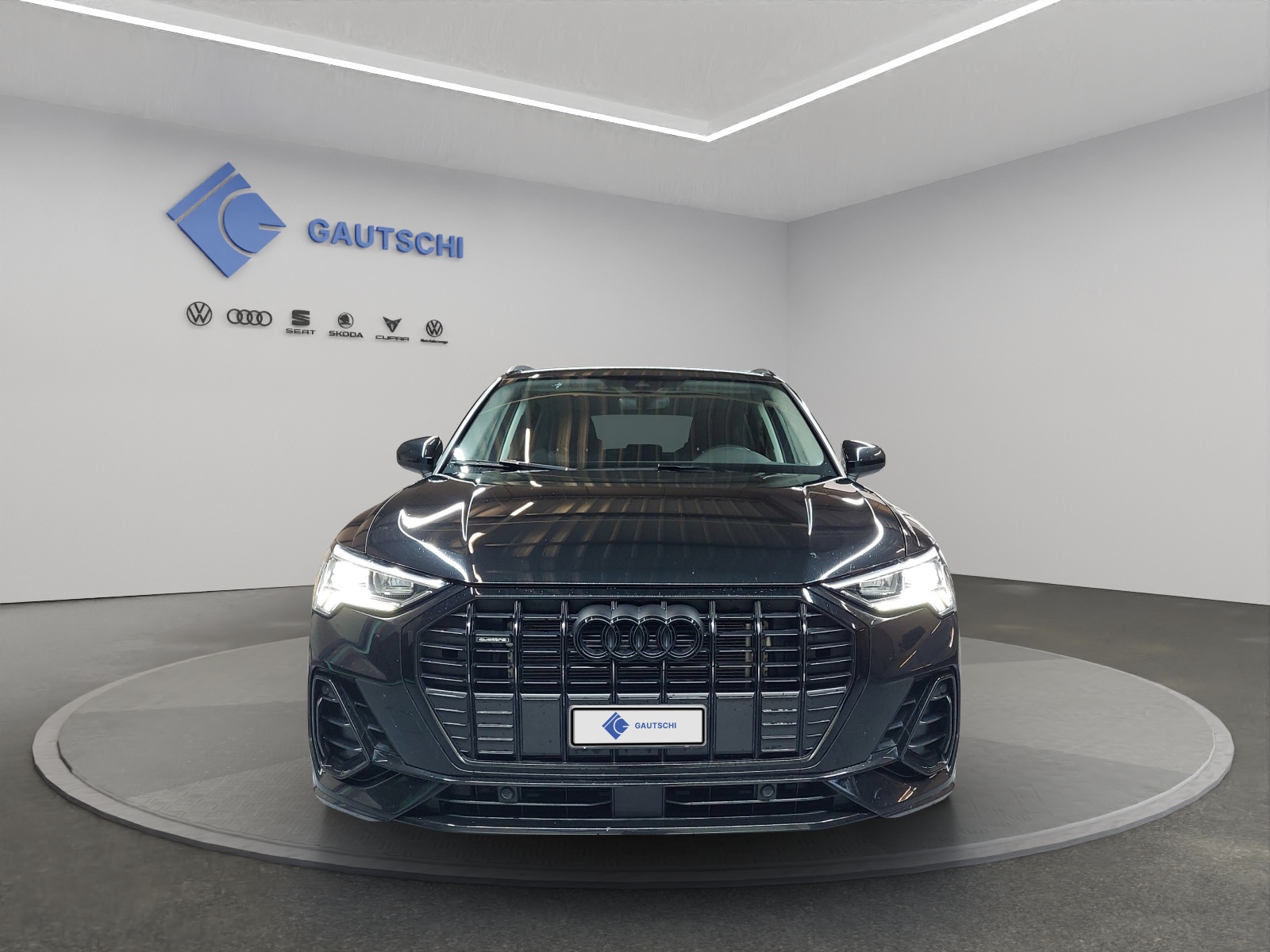 AUDI Q3 35 TDI S line quattro S-tronic-image-4