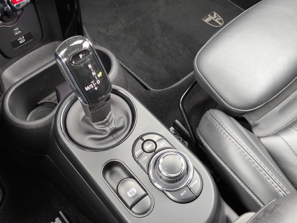 MINI F56 2.0i Cooper S SDKG-image-17