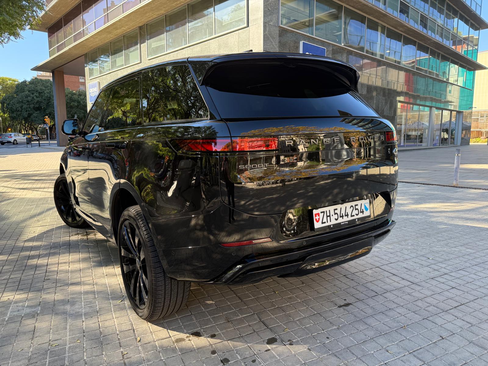 LAND ROVER Range Rover Sport D350 3.0 TD6 MHEV Autobography Automatic-image-15