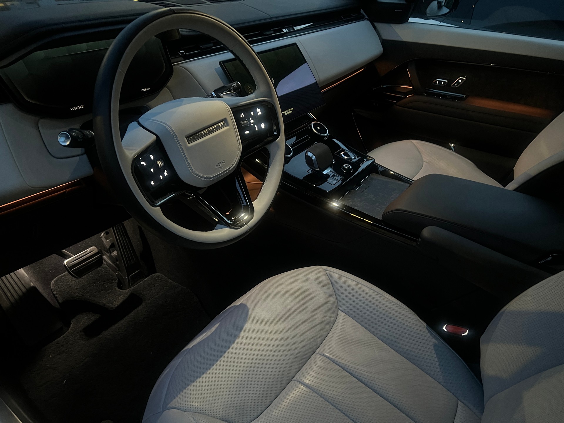 LAND ROVER Range Rover Sport D350 3.0 TD6 MHEV Autobography Automatic-image-6