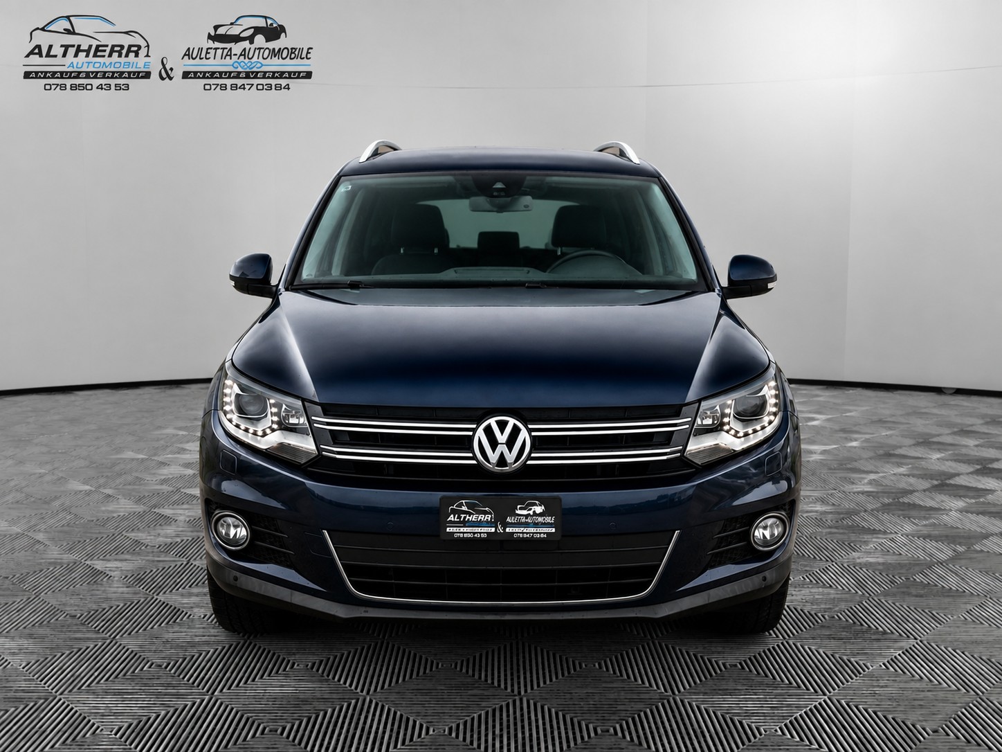 VW Tiguan 2.0 TSI Sport&Style 4Motion DSG-showroom-element-2